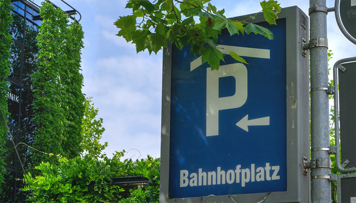 Parkieren bei Schulen Pfäffikon SZ