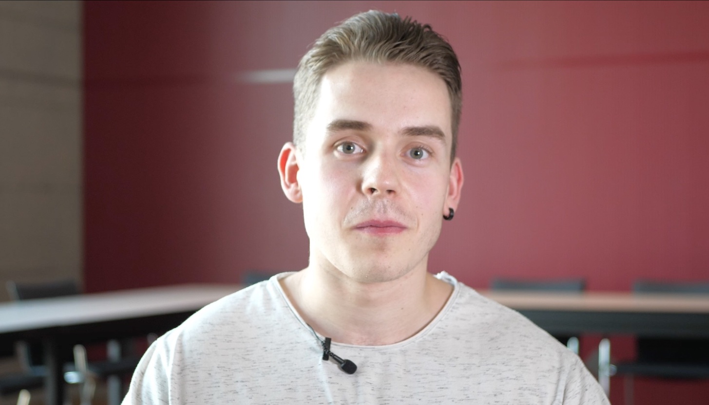 Portrait-Foto Dominic Hochuli