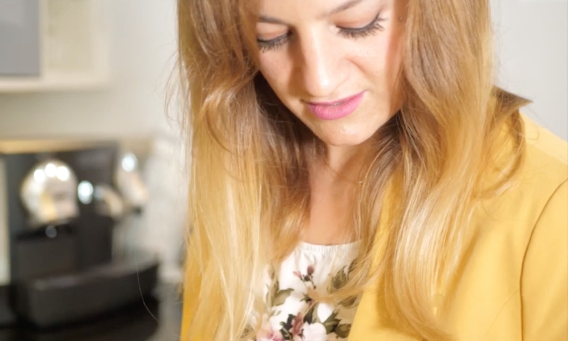 diplomierte Betriebswirtschafterin