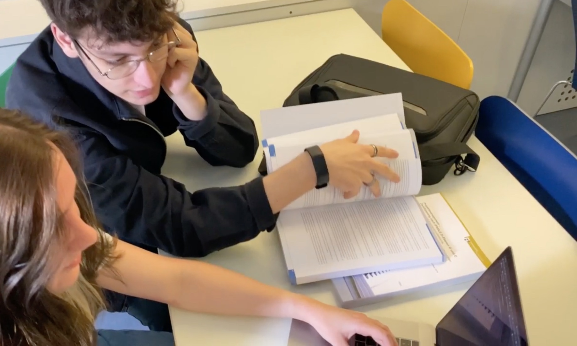 Informatiker Applikationsentwicklung Ausbildung